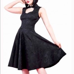 Vintage brocade dress with flared skirt & collar